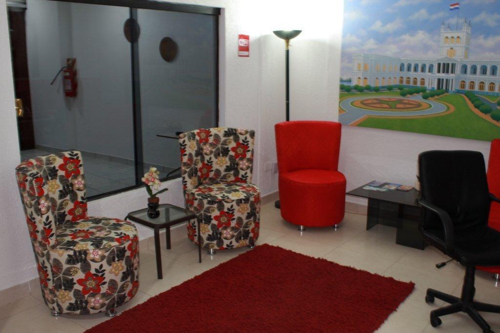 Hostal Casa Suiza Асунсьон Экстерьер фото