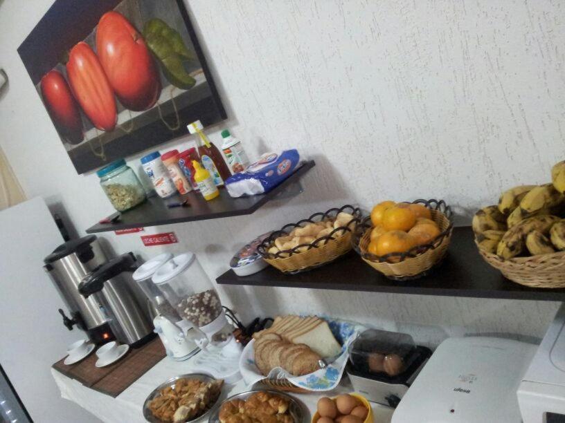Hostal Casa Suiza Асунсьон Экстерьер фото